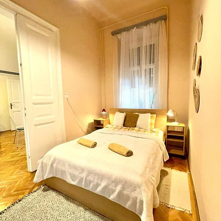 Fanni'S Cosy Home Express Apartment In The City Centre Budapesta Exterior foto