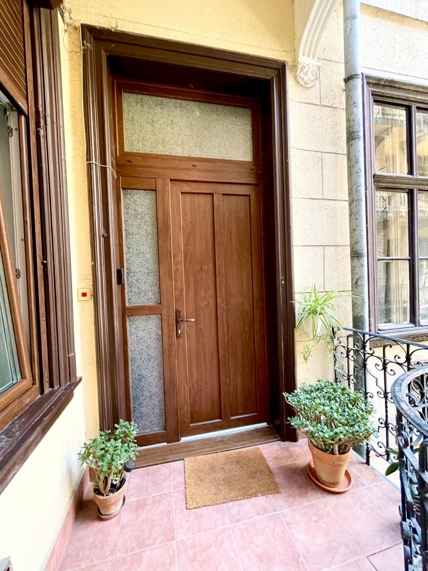 Fanni'S Cosy Home Express Apartment In The City Centre Budapesta Exterior foto