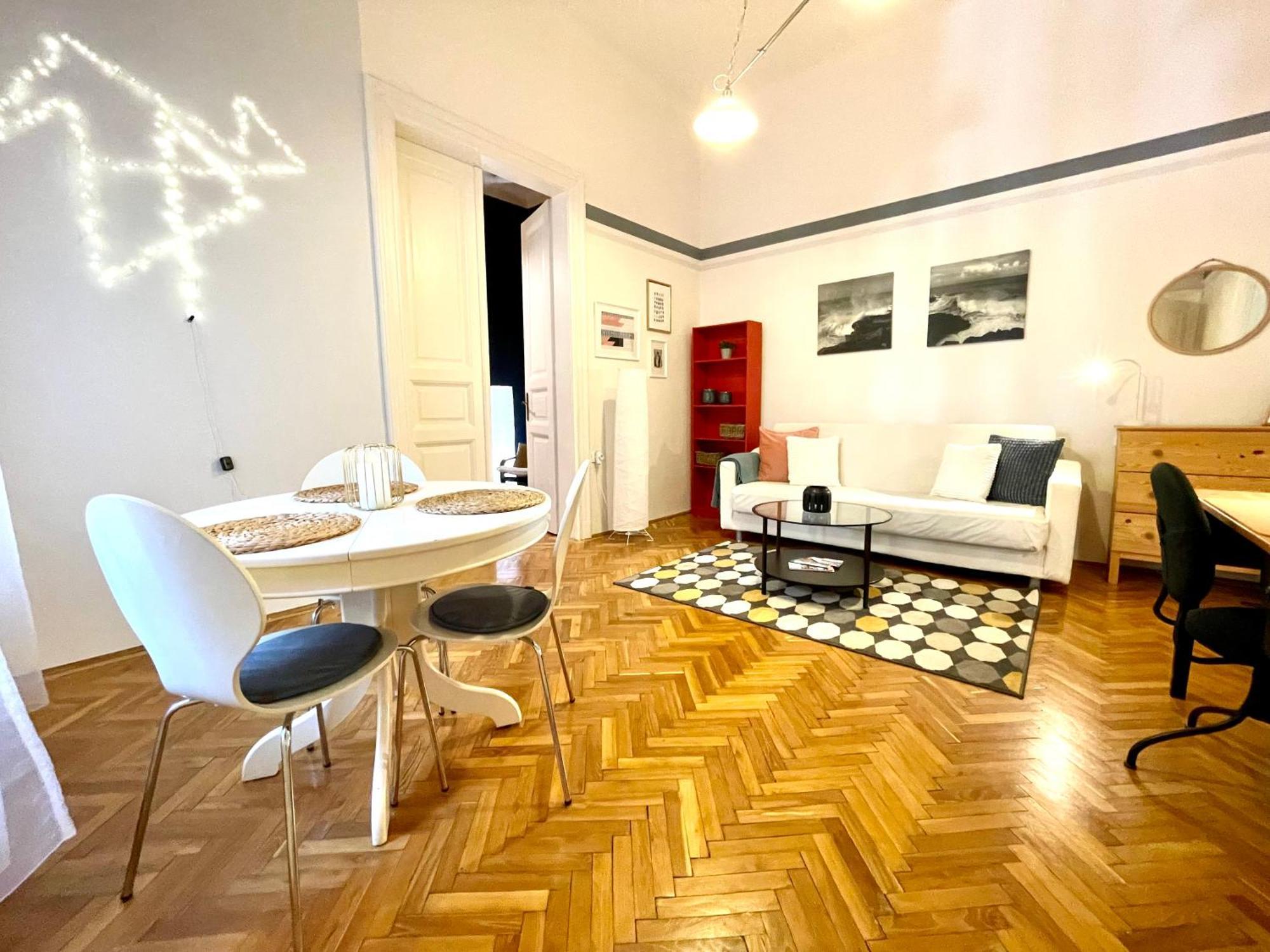 Fanni'S Cosy Home Express Apartment In The City Centre Budapesta Exterior foto